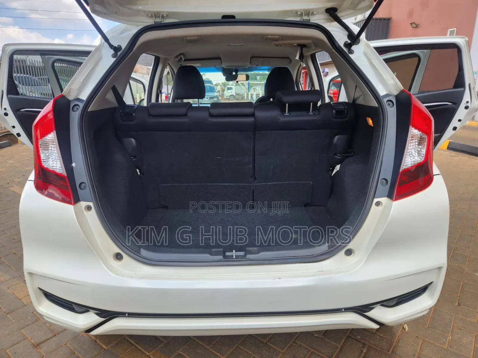 Honda Fit 2018 Pearl