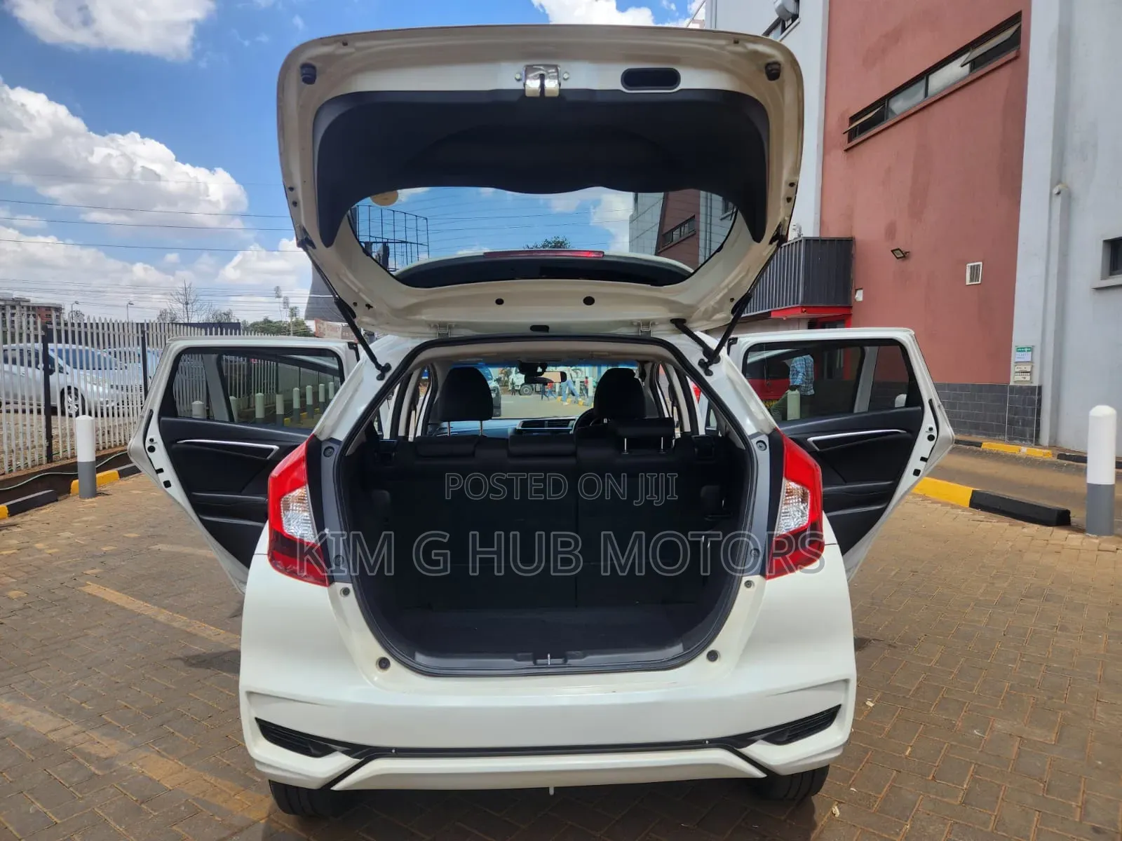 Honda Fit 2018 Pearl
