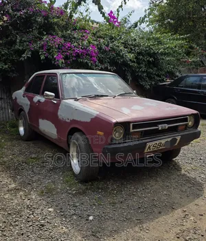 Nissan Sunny 1978 Red