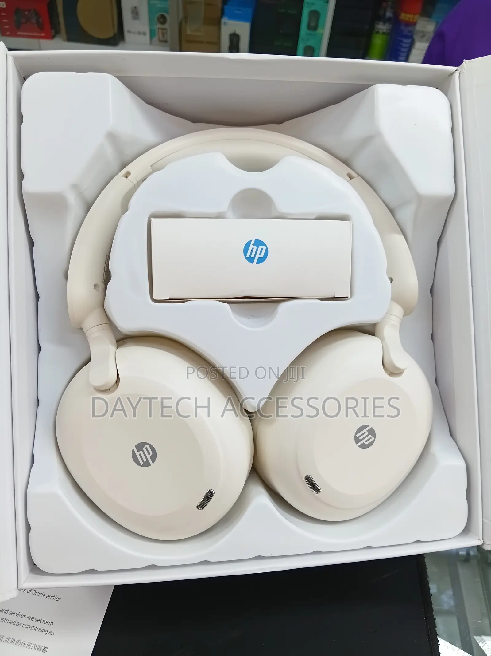 HP H231A Active Noise Cancelling Headphones