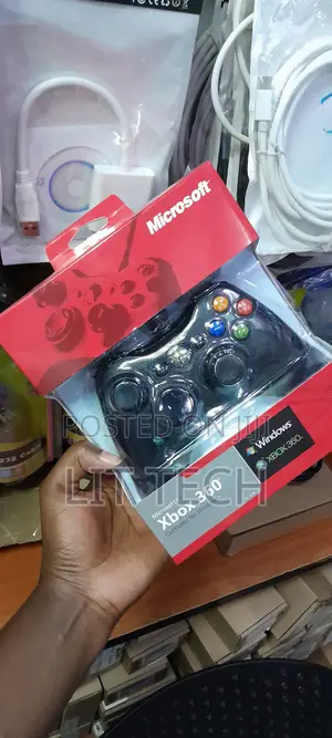 Microsoft Xbox 360 Wired Controller for Windows & Xbox 360