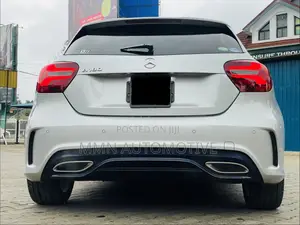 Mercedes-Benz A-Class 2017 Silver