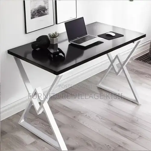 1.4M Home Office Computer Desk