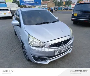 Mitsubishi Mirage 2017 Silver