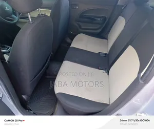 Mitsubishi Mirage 2017 Silver