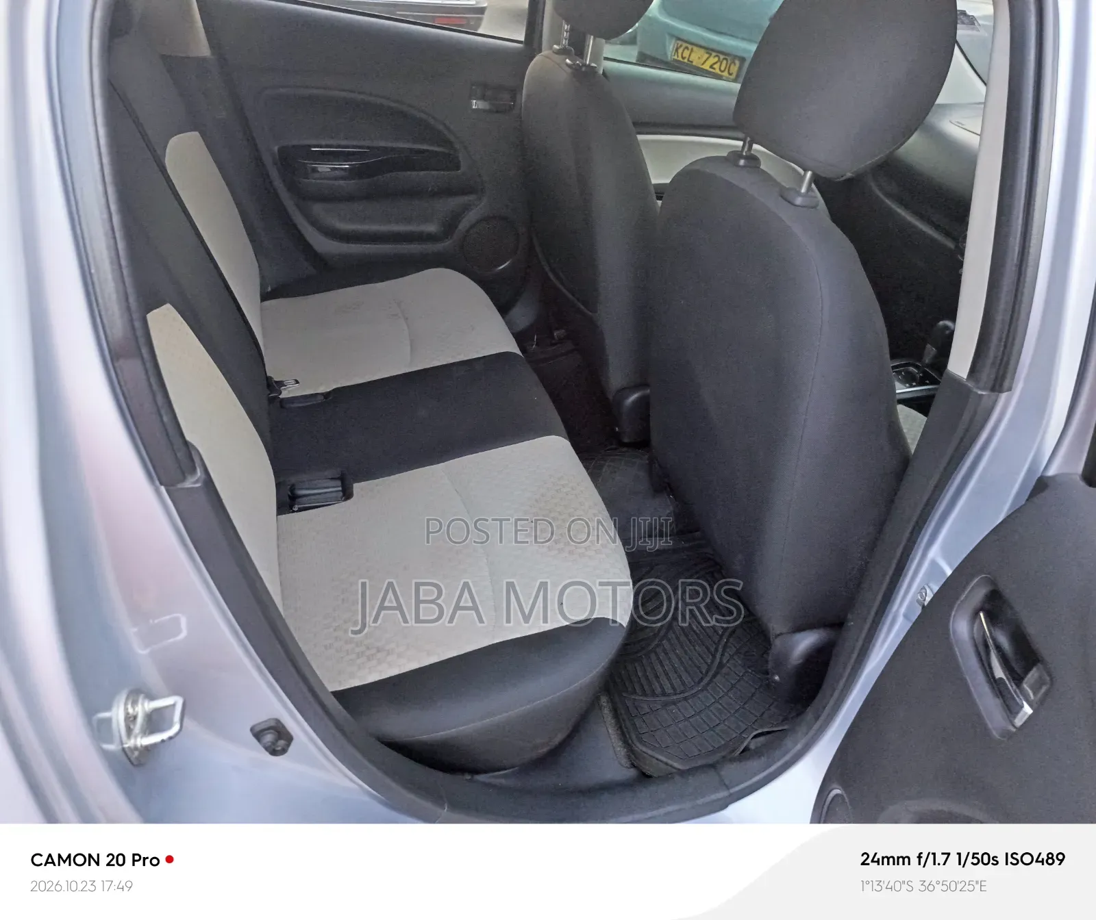 Mitsubishi Mirage 2017 Silver