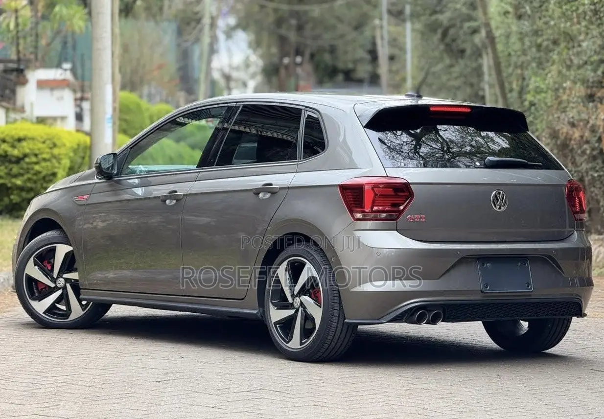 Volkswagen Polo 2019 Gray