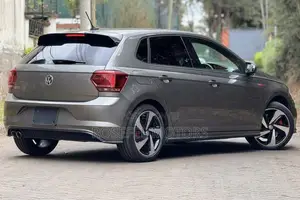 Volkswagen Polo 2019 Gray