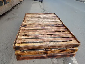 Detachable Pallet Bed