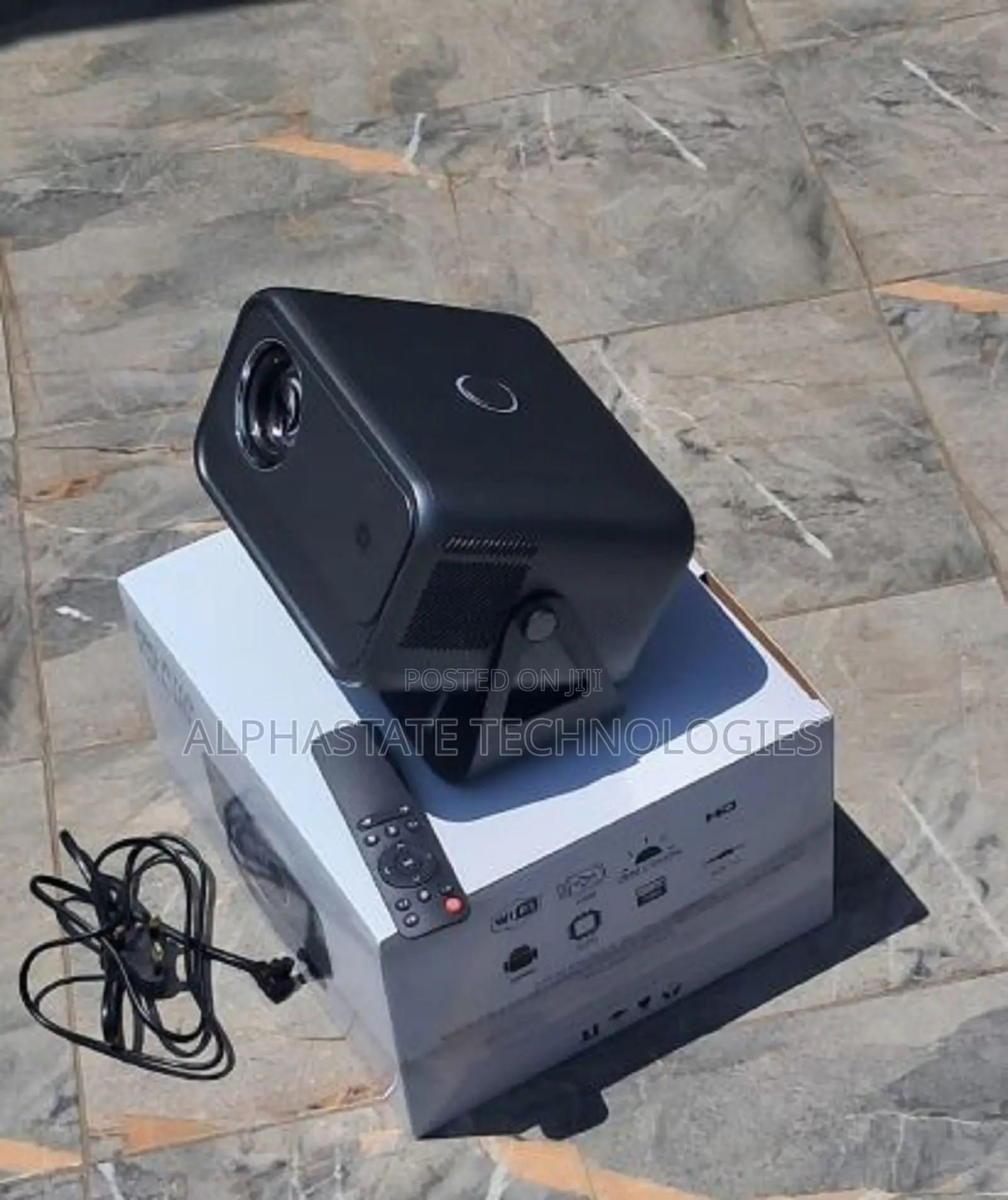 CY900 HD Multimedia Projector With Big Screen Display