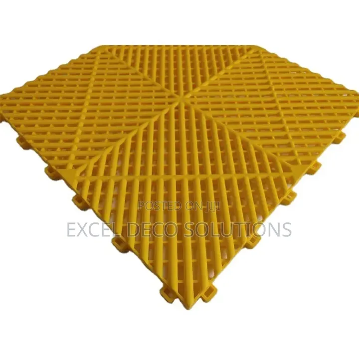 Garage Flooring Tiles 15mm Thick for Workshops