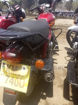 TVS HLX Plus ES 2025 Red