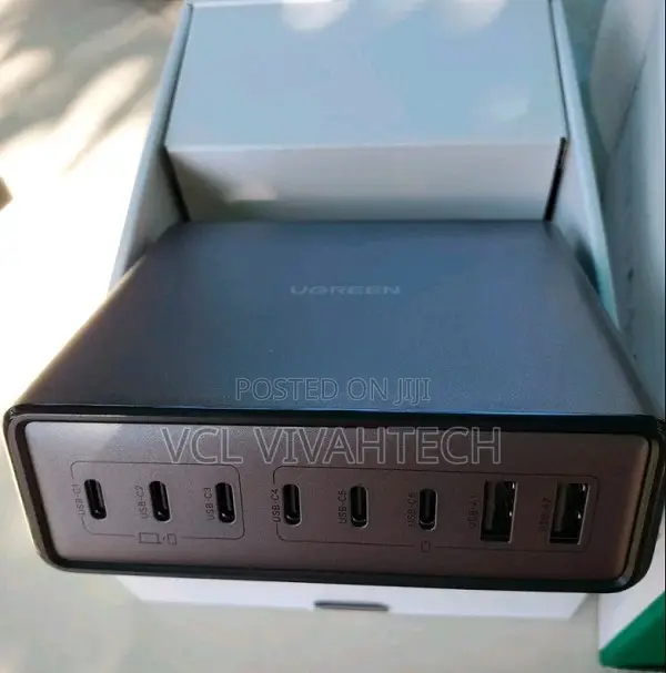 UGREEN GaN 200W Desktop Charger (6-Port) - CD271