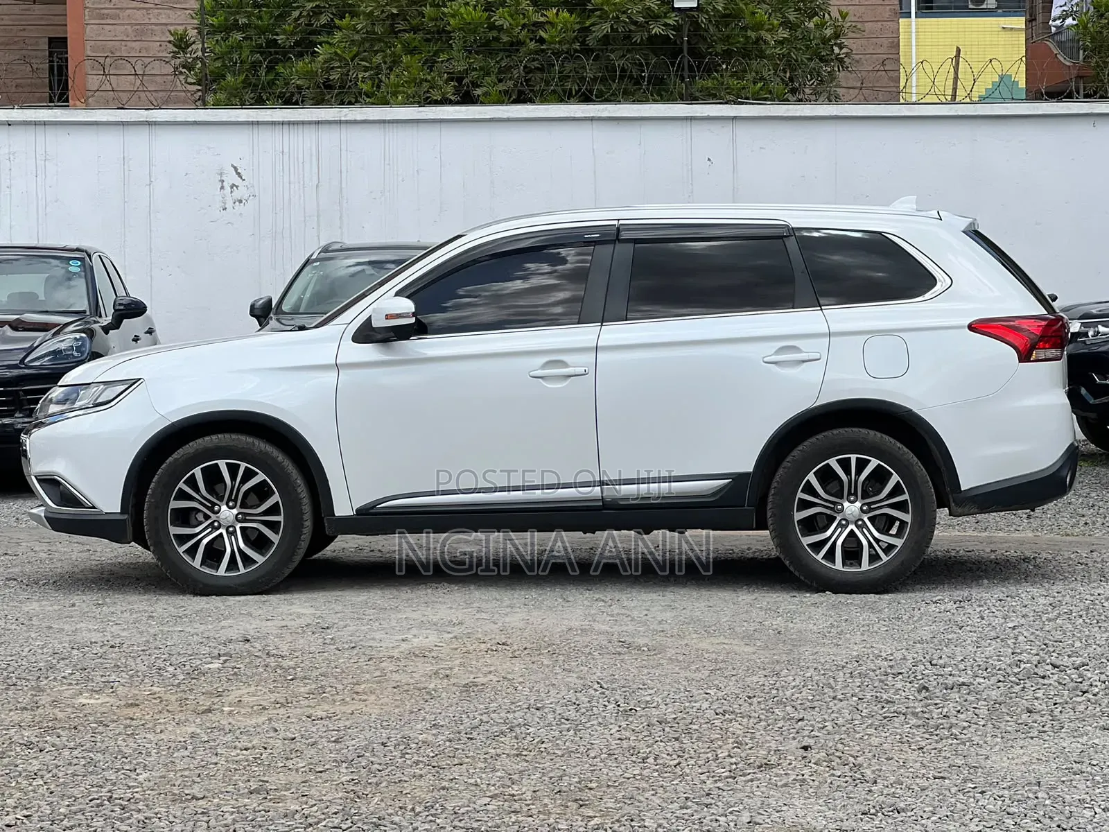 Mitsubishi Outlander 2015 Silver