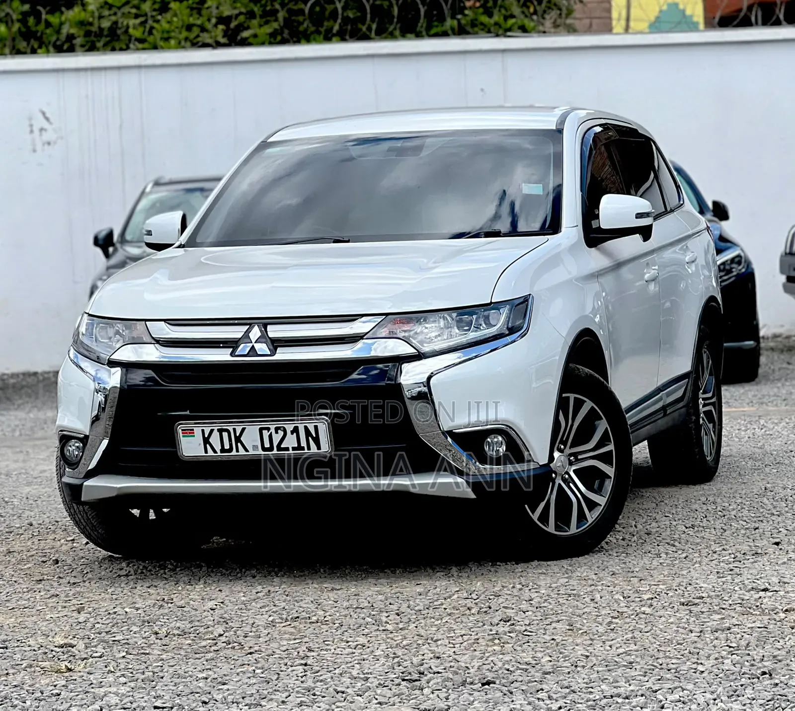 Mitsubishi Outlander 2015 Silver