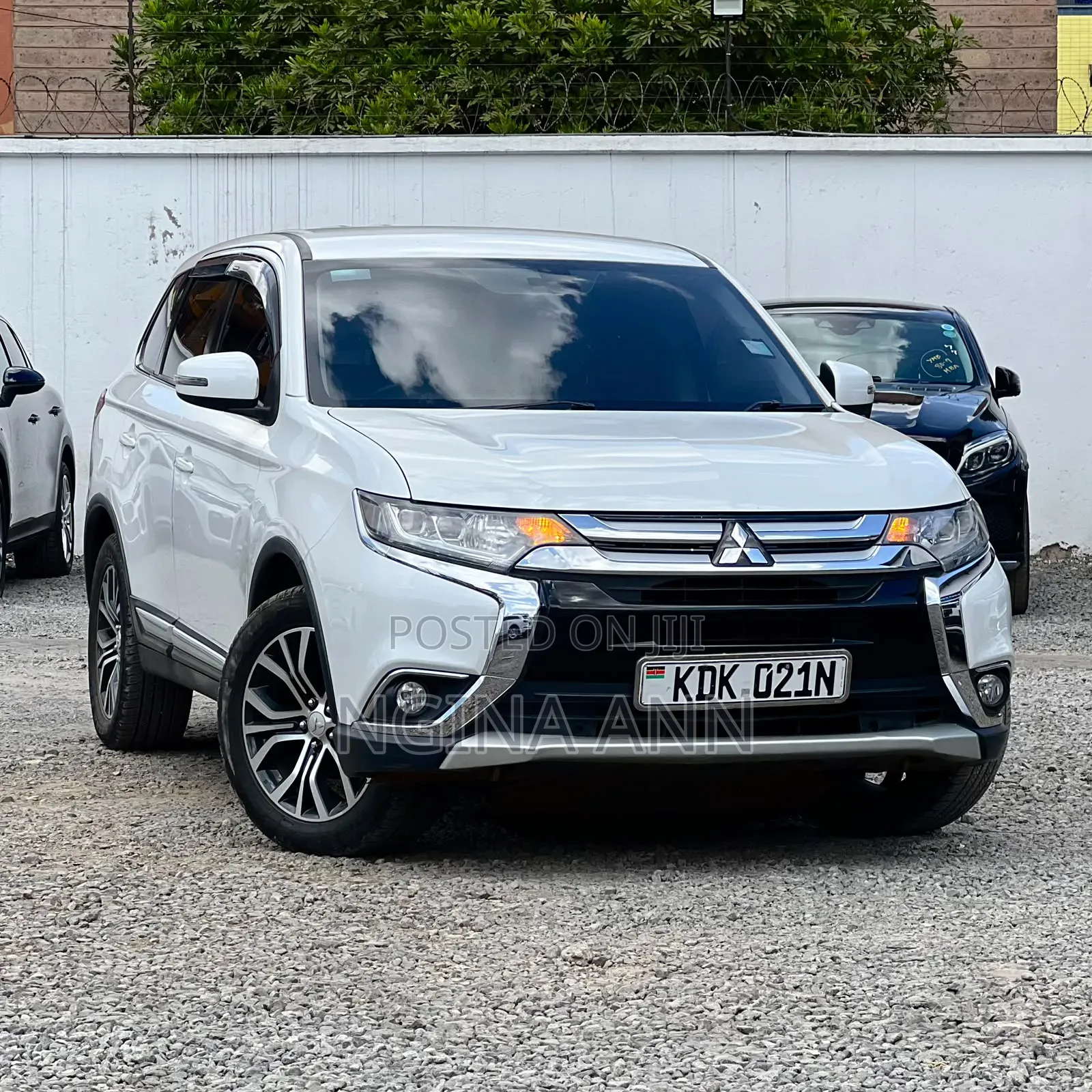 Mitsubishi Outlander 2015 Silver