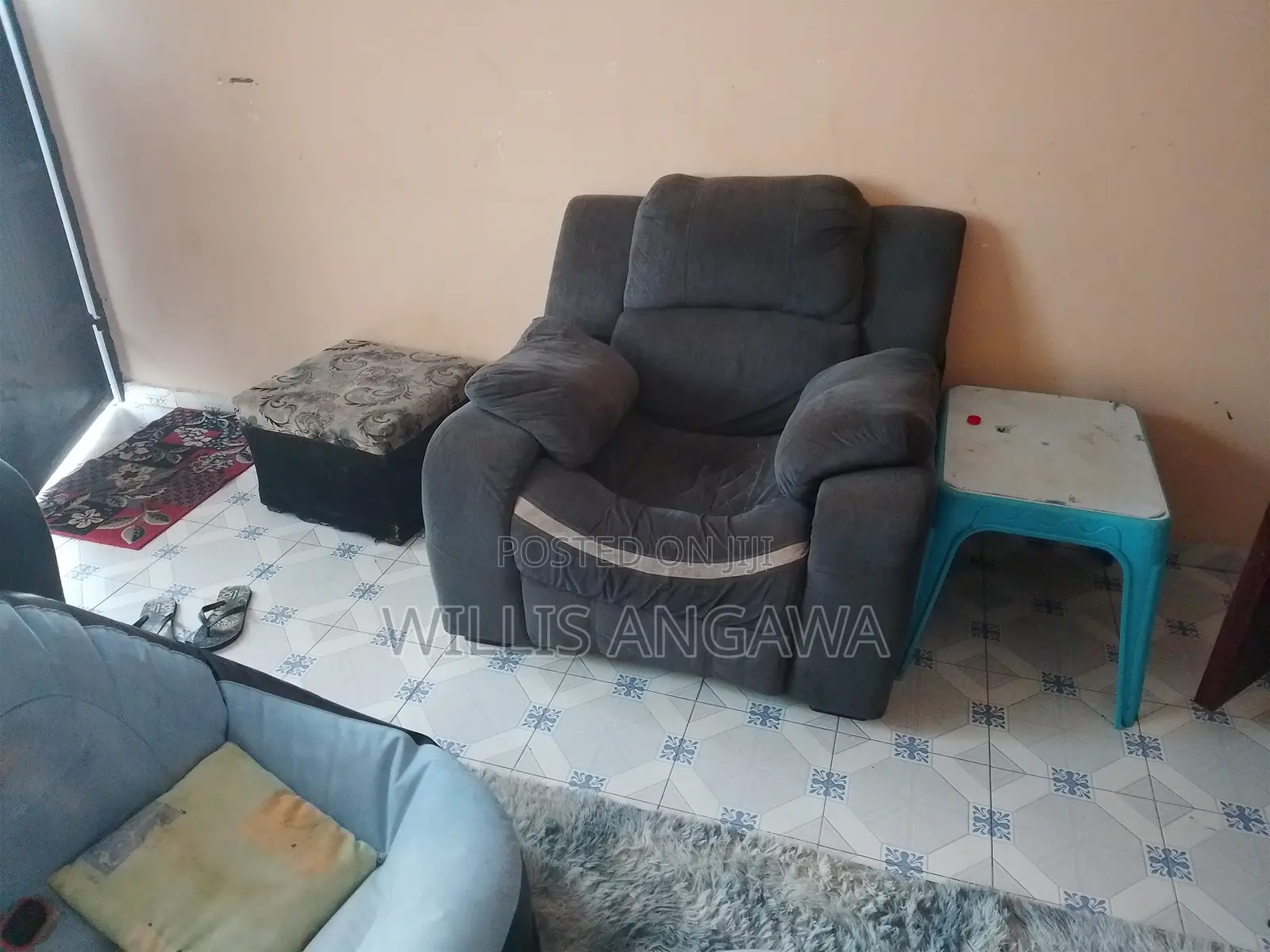 Household Goods (7-Seater Sofa)
