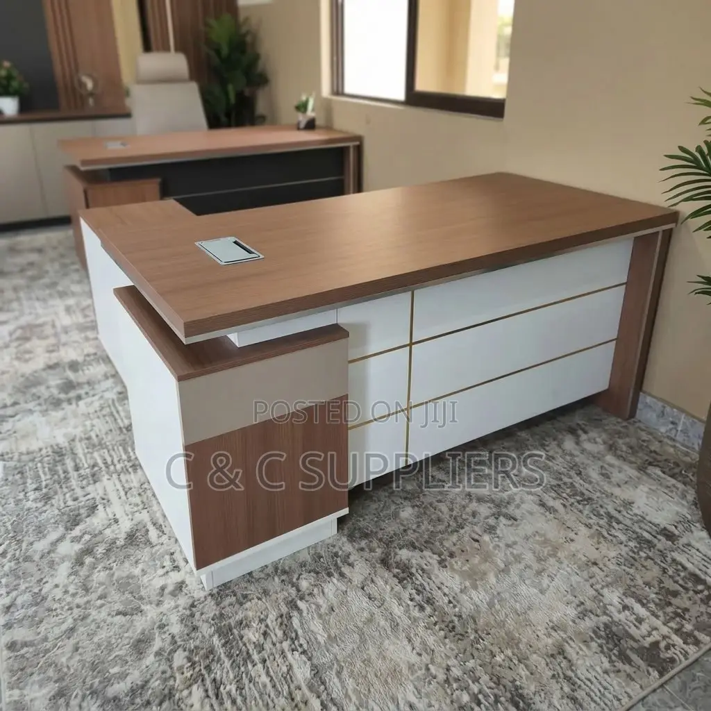 1800MM Advance Executive Desk.
