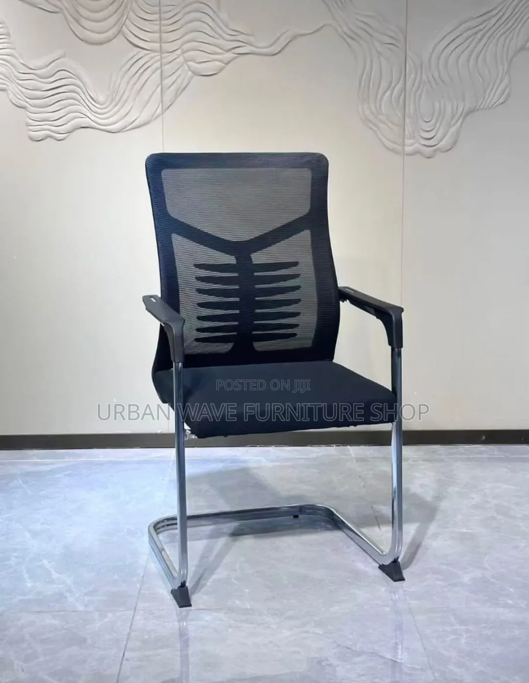 Black Visitors Mesh Chairs