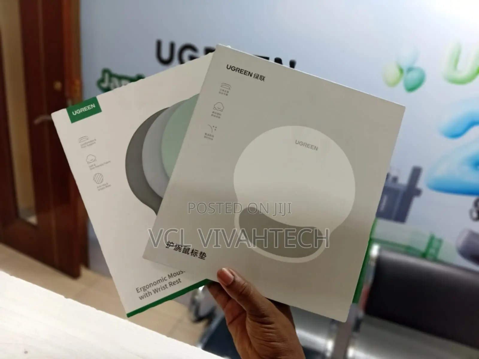 UGREEN Ergonomic Mouse Pad With Wrist ResT