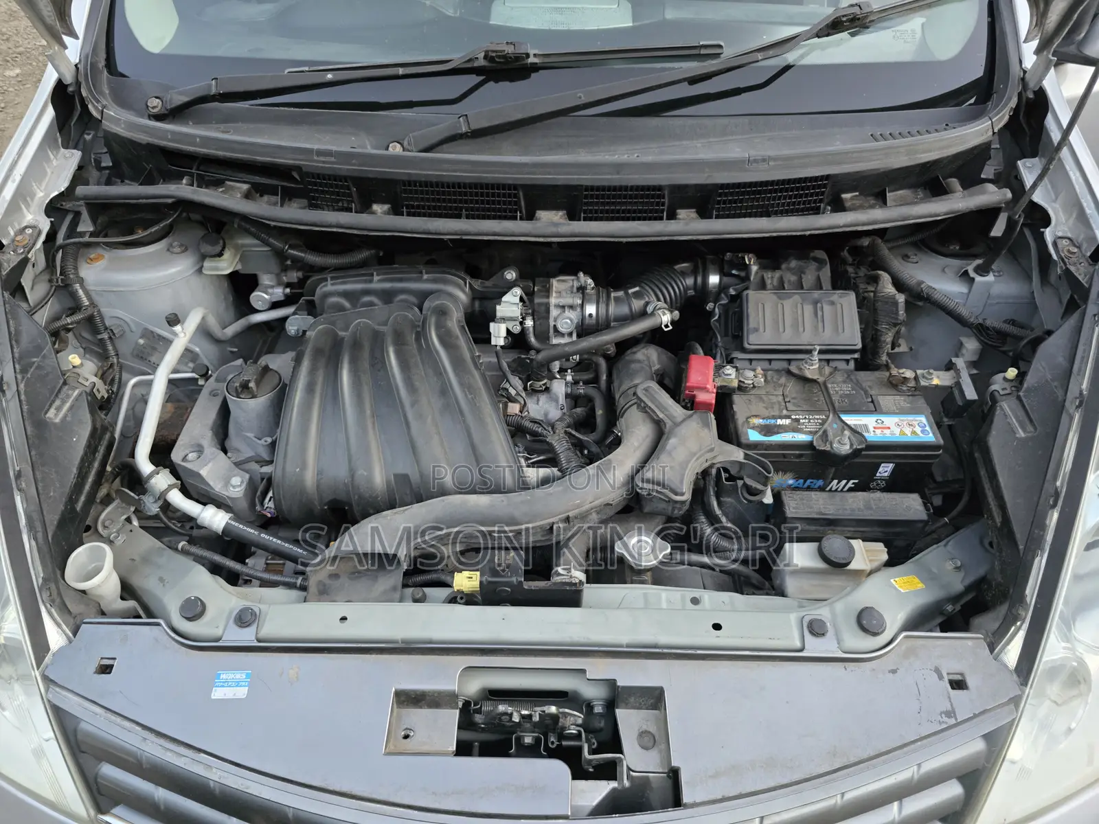 Nissan Note 2011 Silver