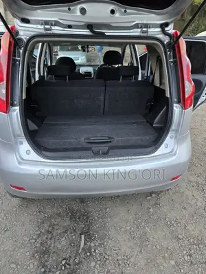 Nissan Note 2011 Silver
