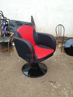 Salon Styling Rotating Black and Red Chair