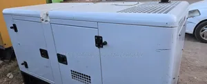 Clean Ex Uk Generator 30kva With Perkins Engine