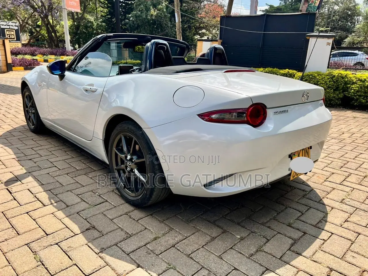 Mazda AZ 2019 White