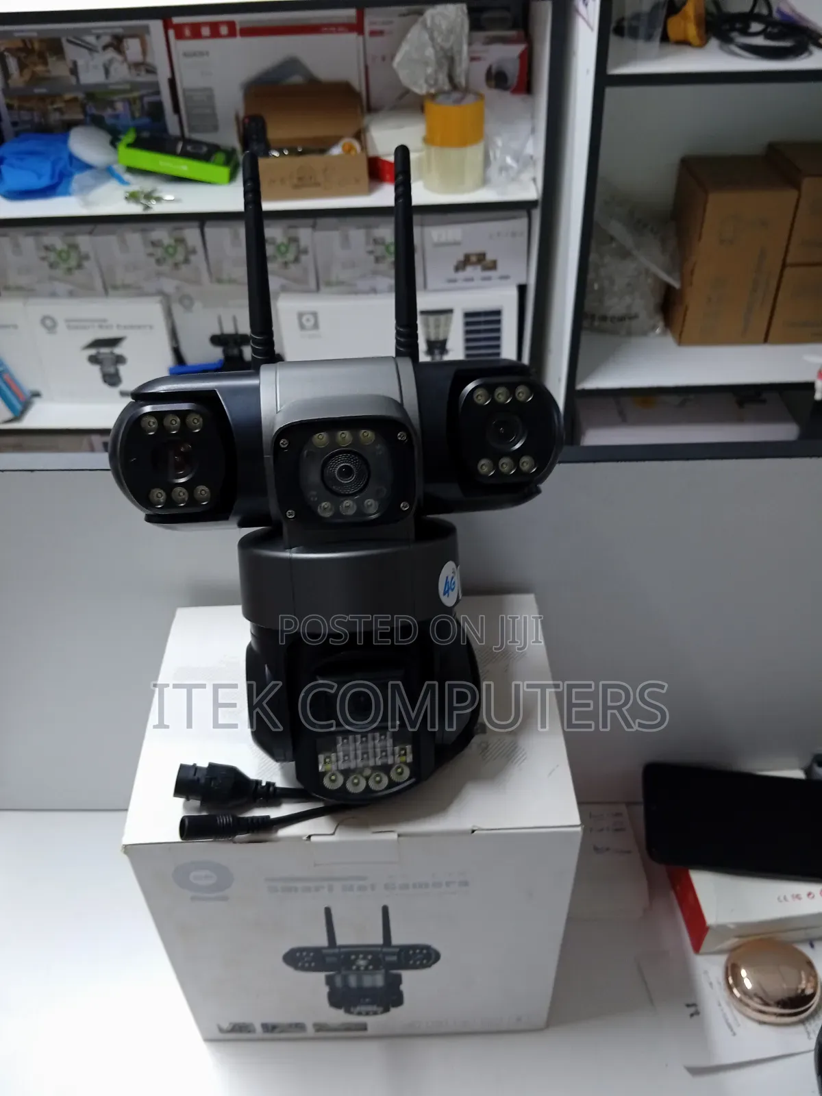 Outdoor 4G Triple Lens Camera for Remote Property Protection