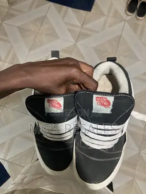 Original Vans Skate Shoes - Black/White (Fat Laces)