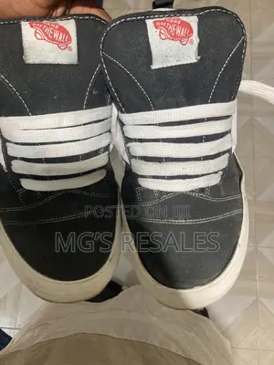 Original Vans Skate Shoes - Black/White (Fat Laces)