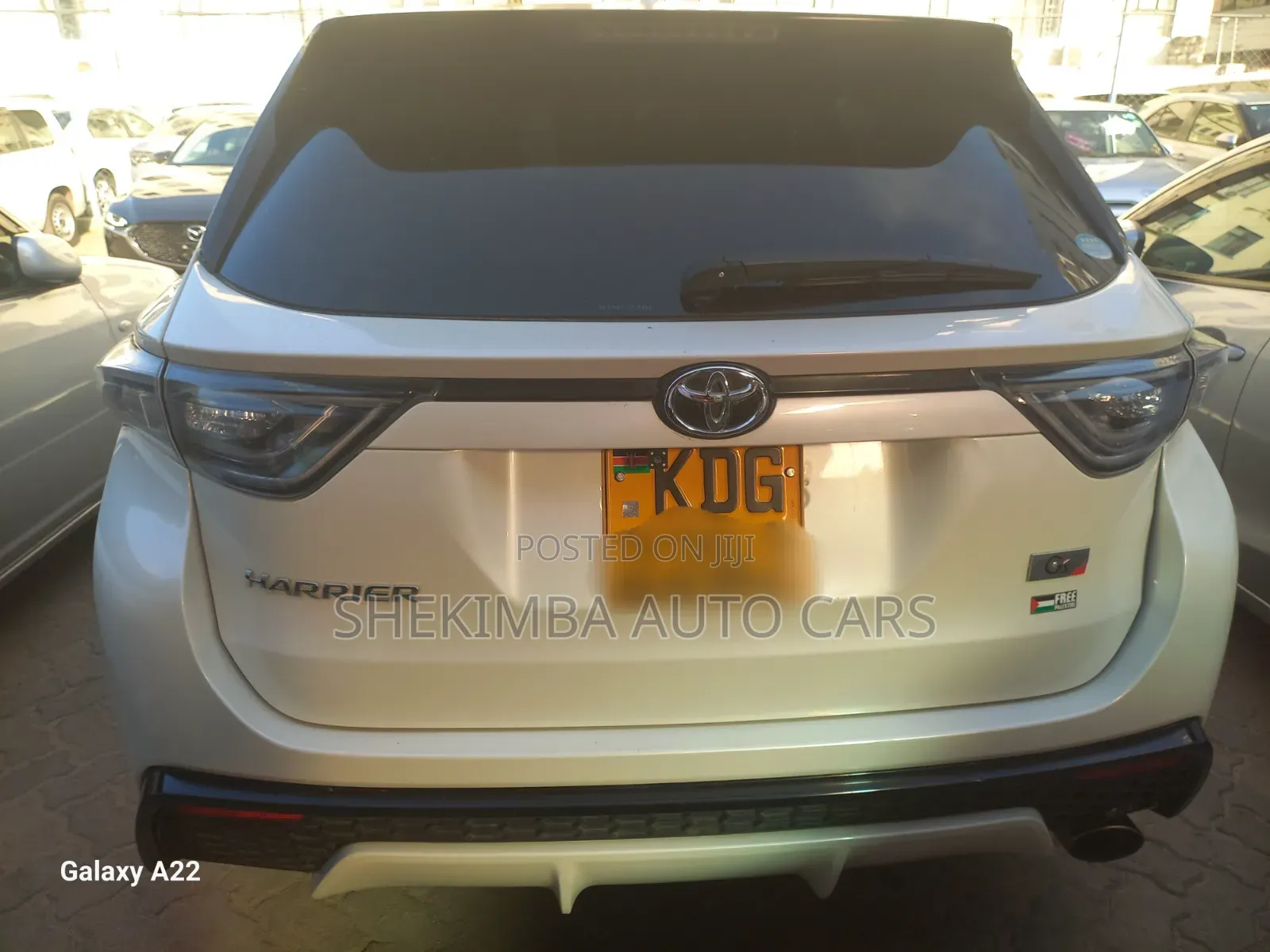 Toyota Harrier SV Premium 2014 White