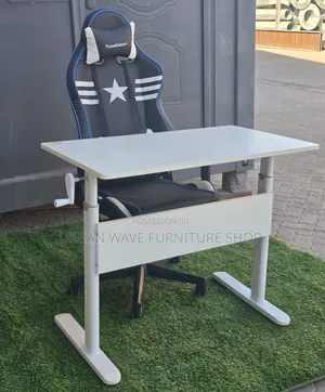 Manual Adjustable Desk