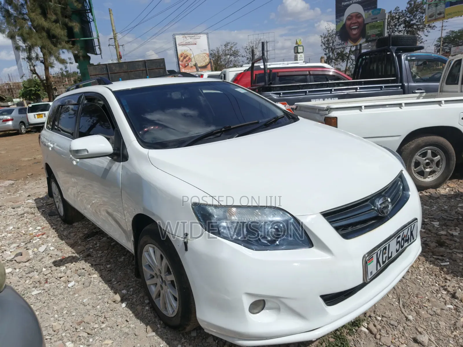 Toyota Corolla Fielder 2010 White