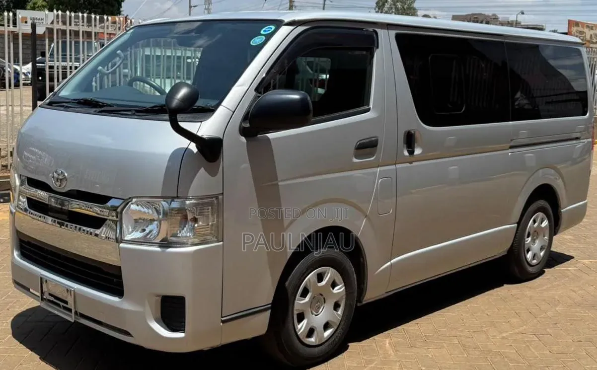 Toyota HiAce 2019 Silver