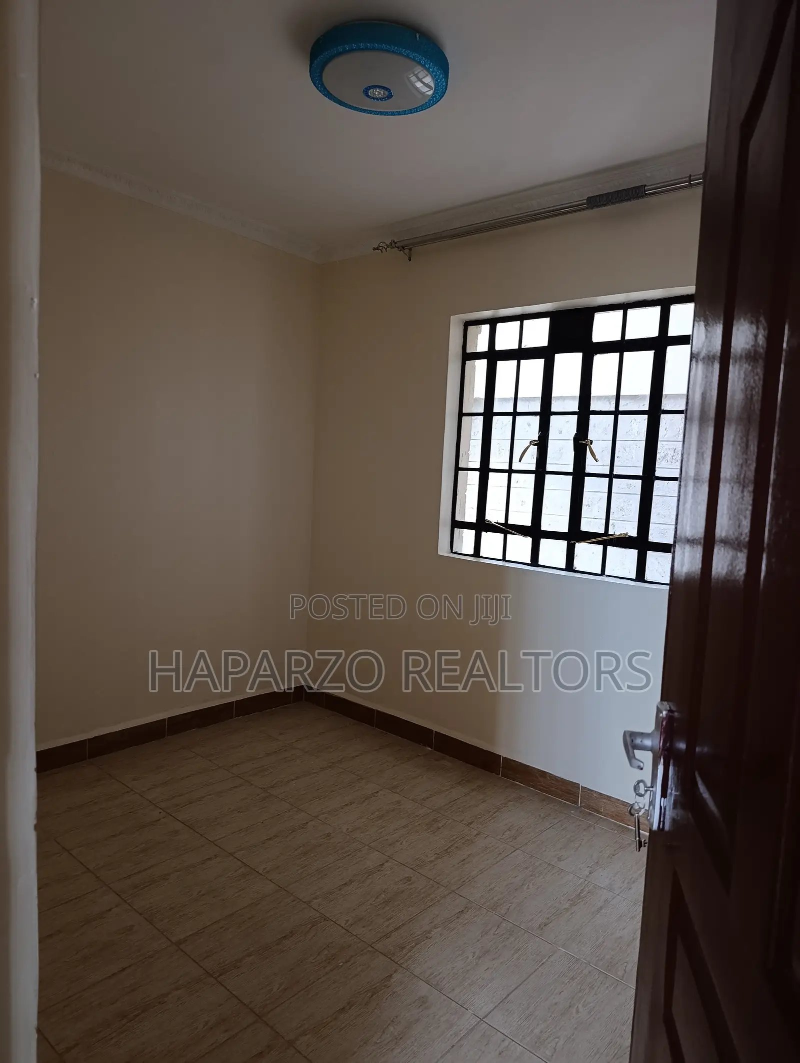 3bdrm Apartment in Kings Boma Estate, Gitothua for rent