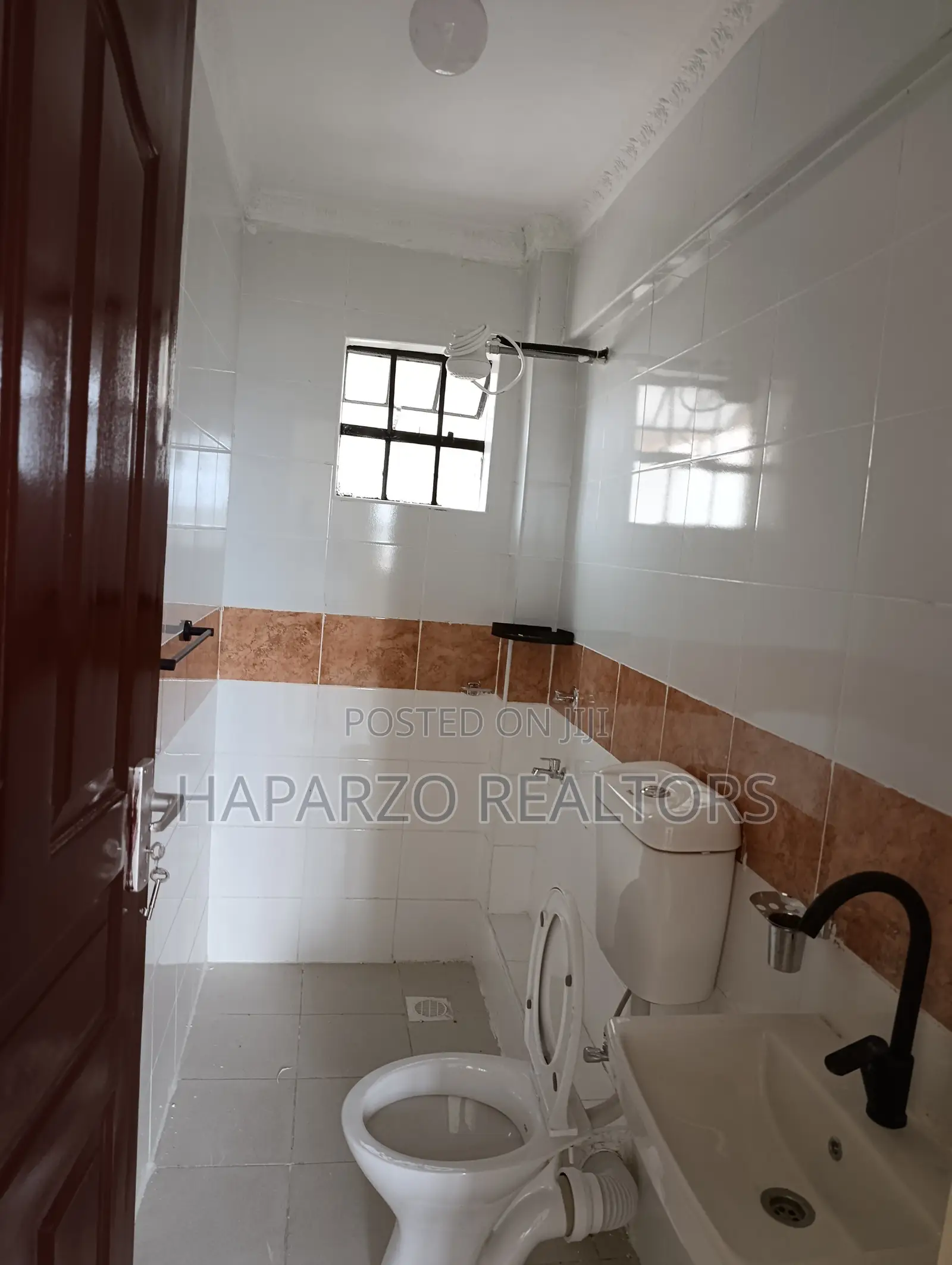 3bdrm Apartment in Kings Boma Estate, Gitothua for rent