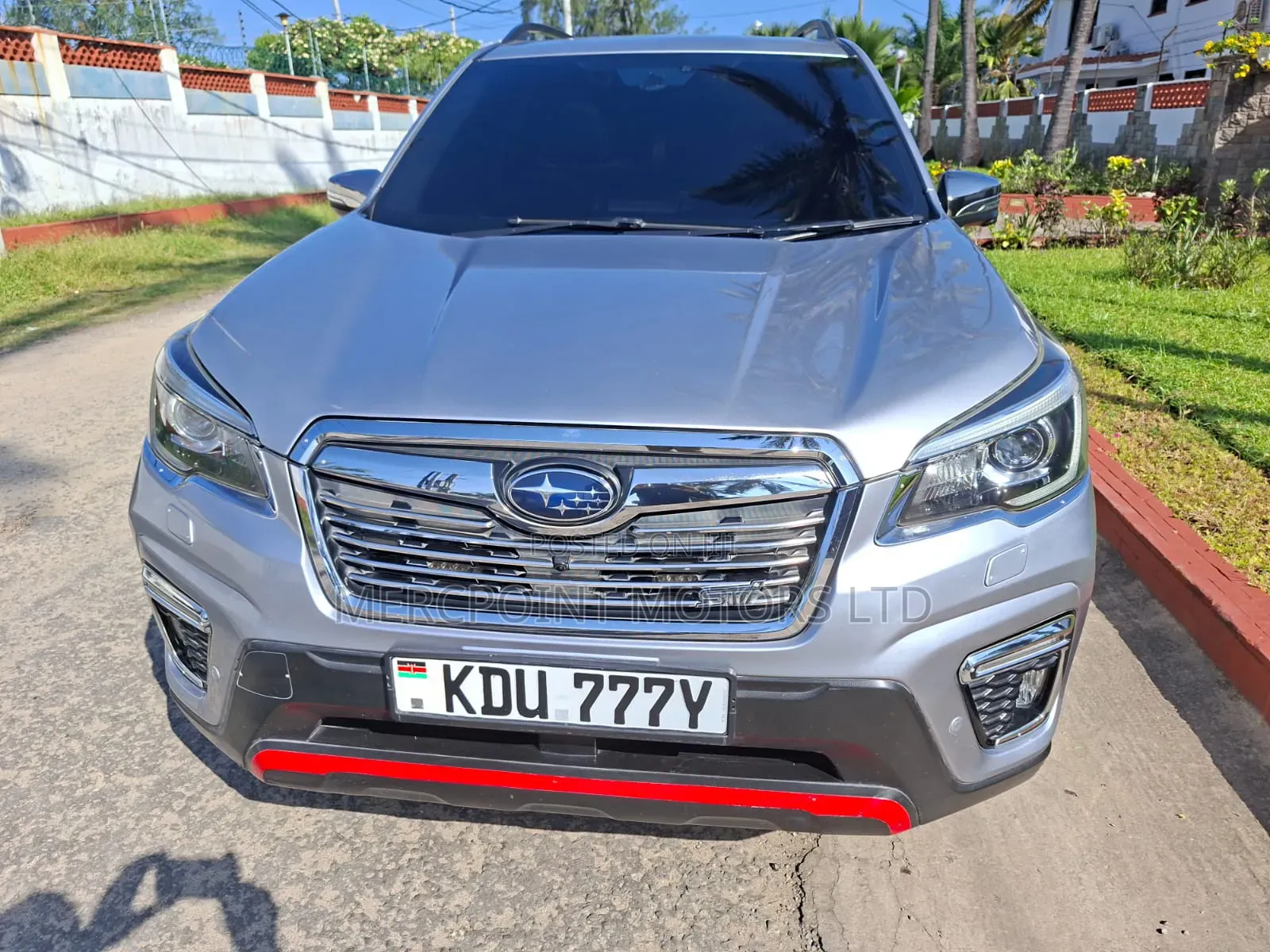Subaru Forester 2018 Gray