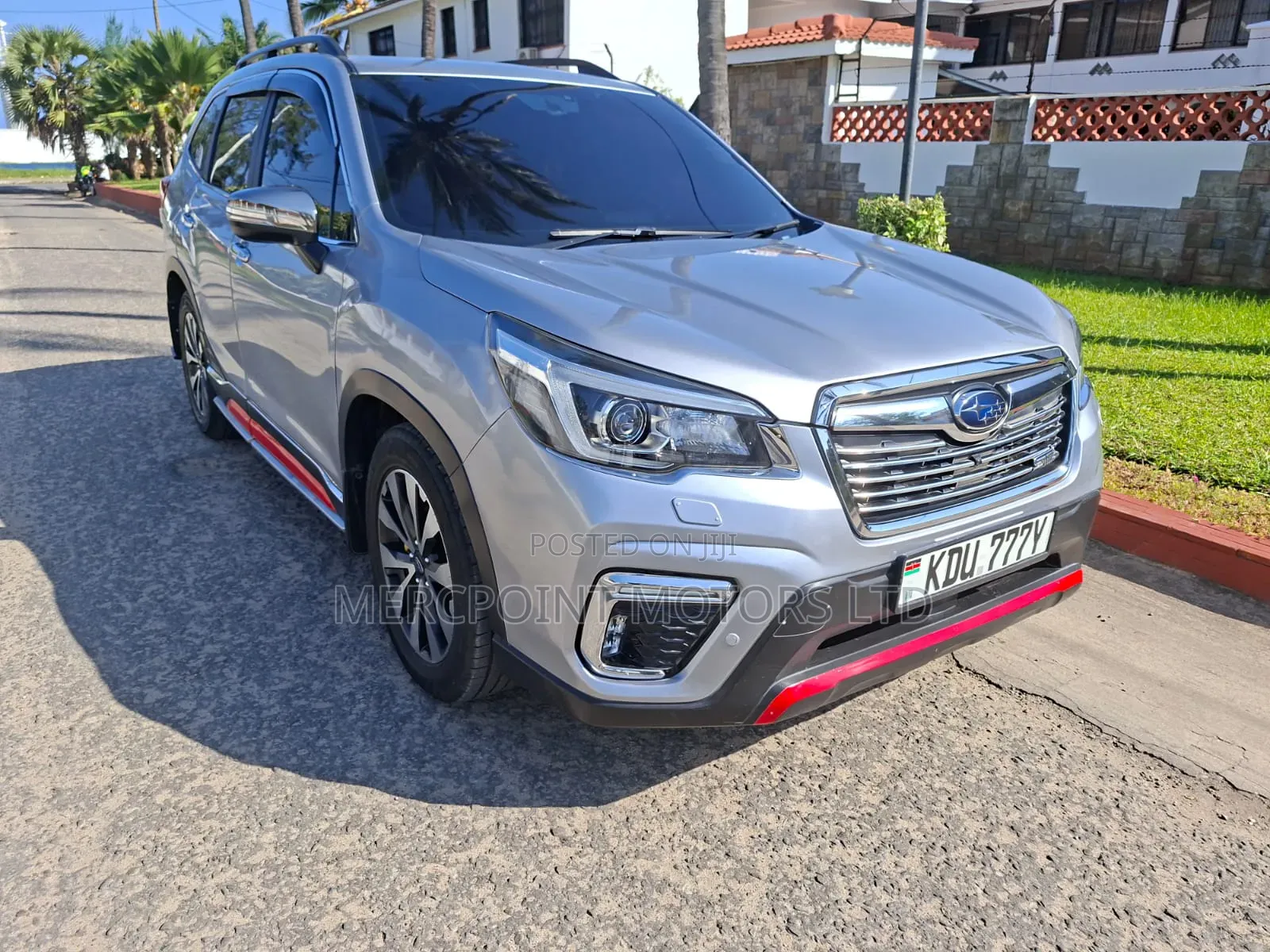 Subaru Forester 2018 Gray