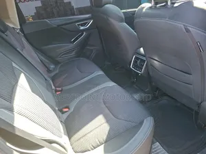 Subaru Forester 2018 Gray