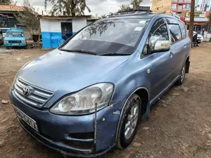 Toyota Ipsum 2004 Blue