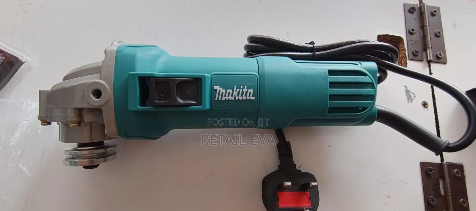 4.5 " Makita Angle Grinder 