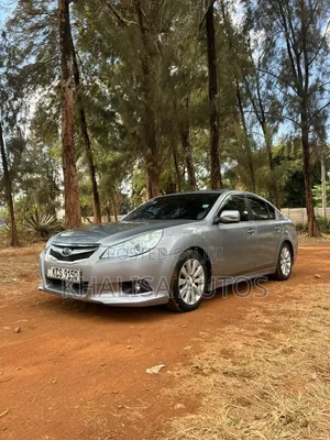 Subaru Legacy 2012 Silver