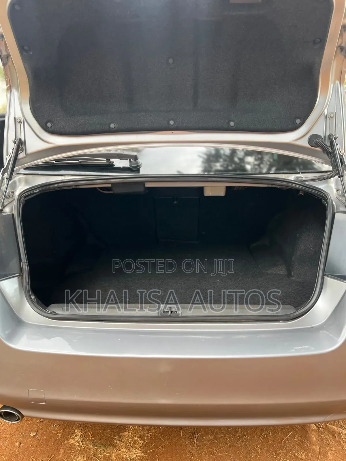 Subaru Legacy 2012 Silver