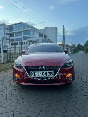 Mazda Axela 2016 Red