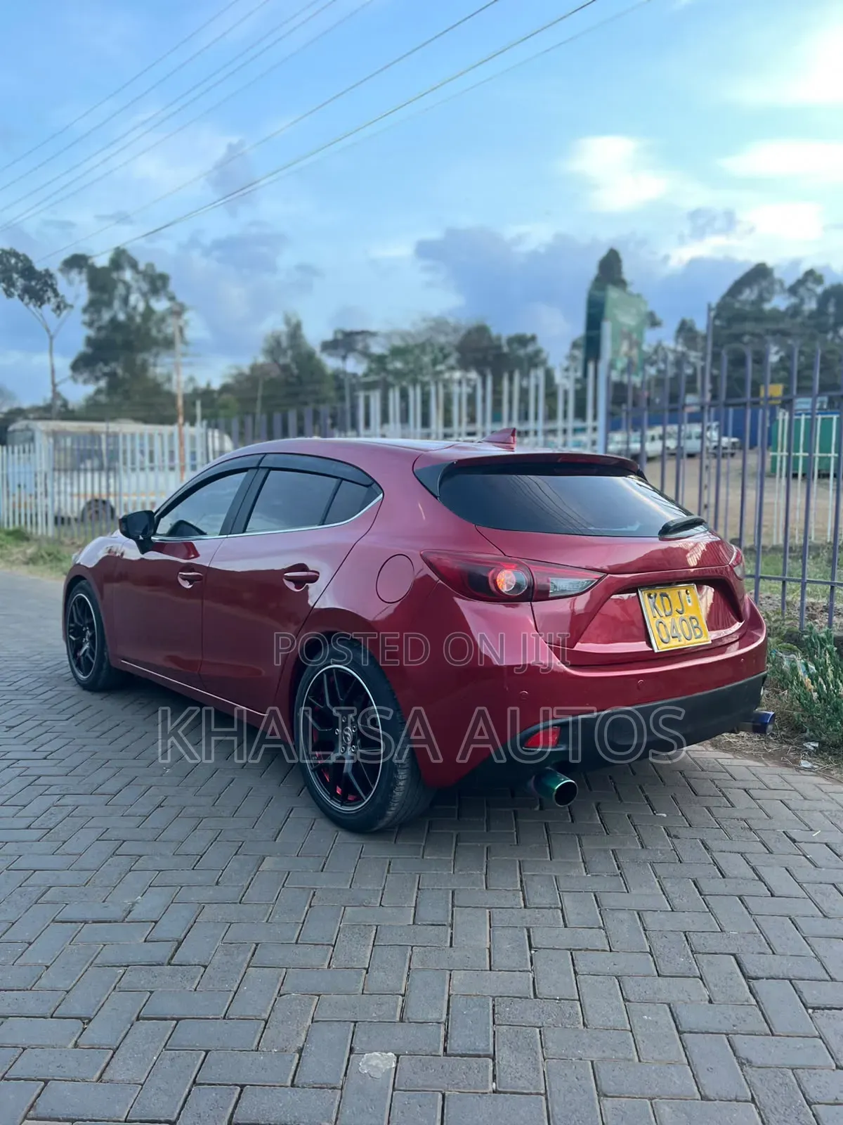 Mazda Axela 2016 Red