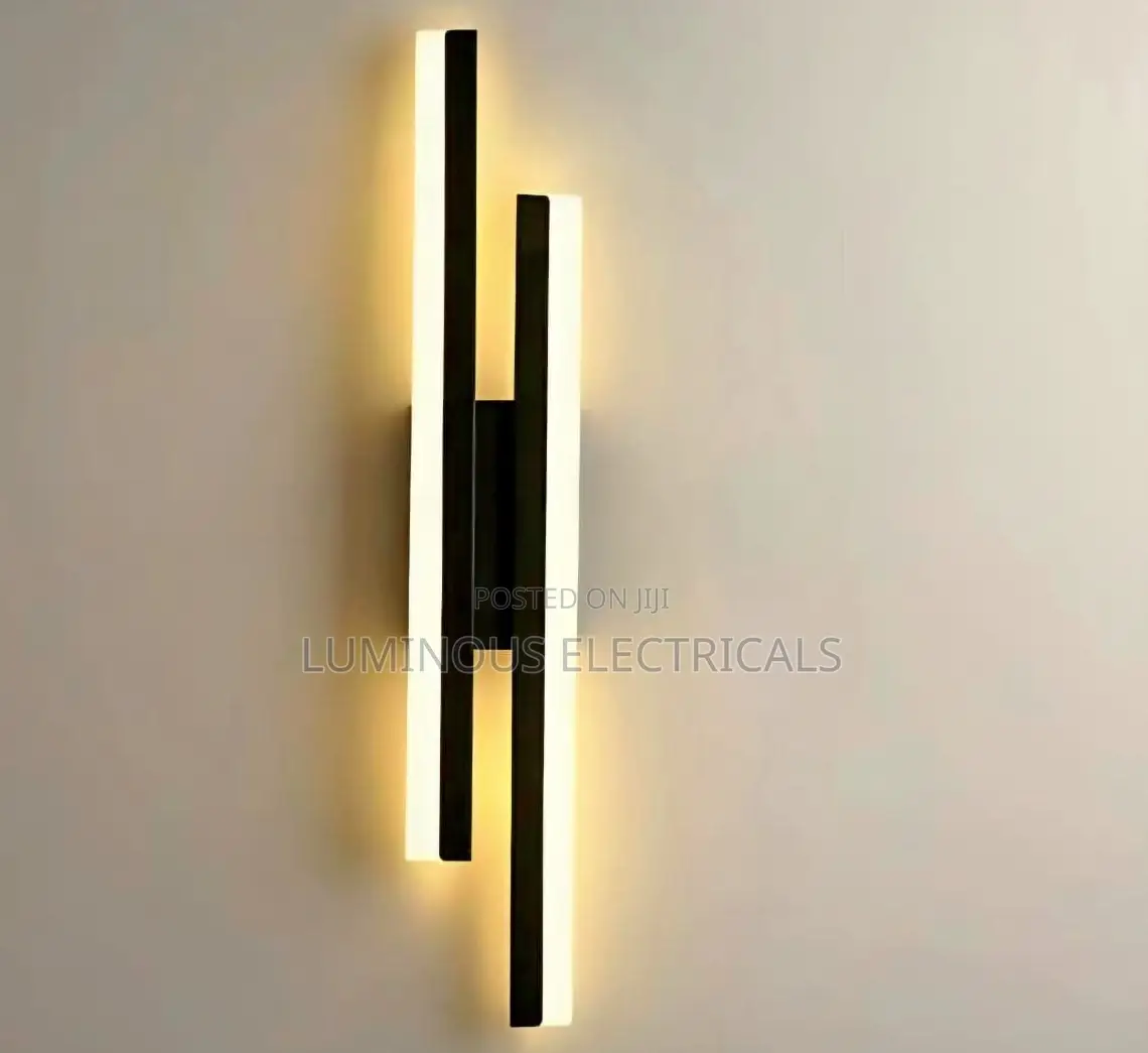 Modern Dual Linear LED Wall Light Sleek Black Staggered Strip Sconce