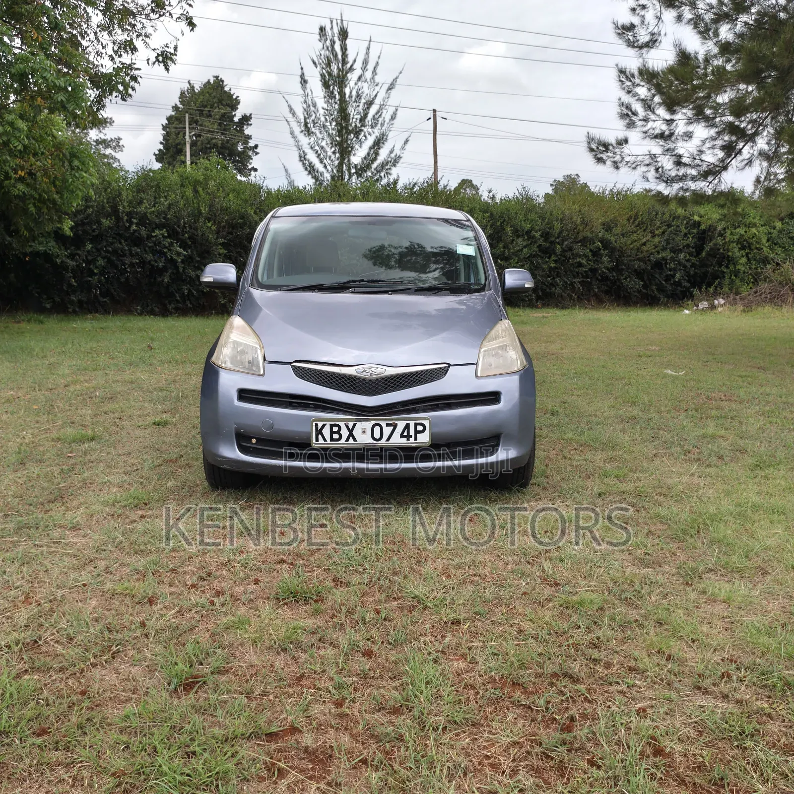 Toyota Ractis 2006 Blue
