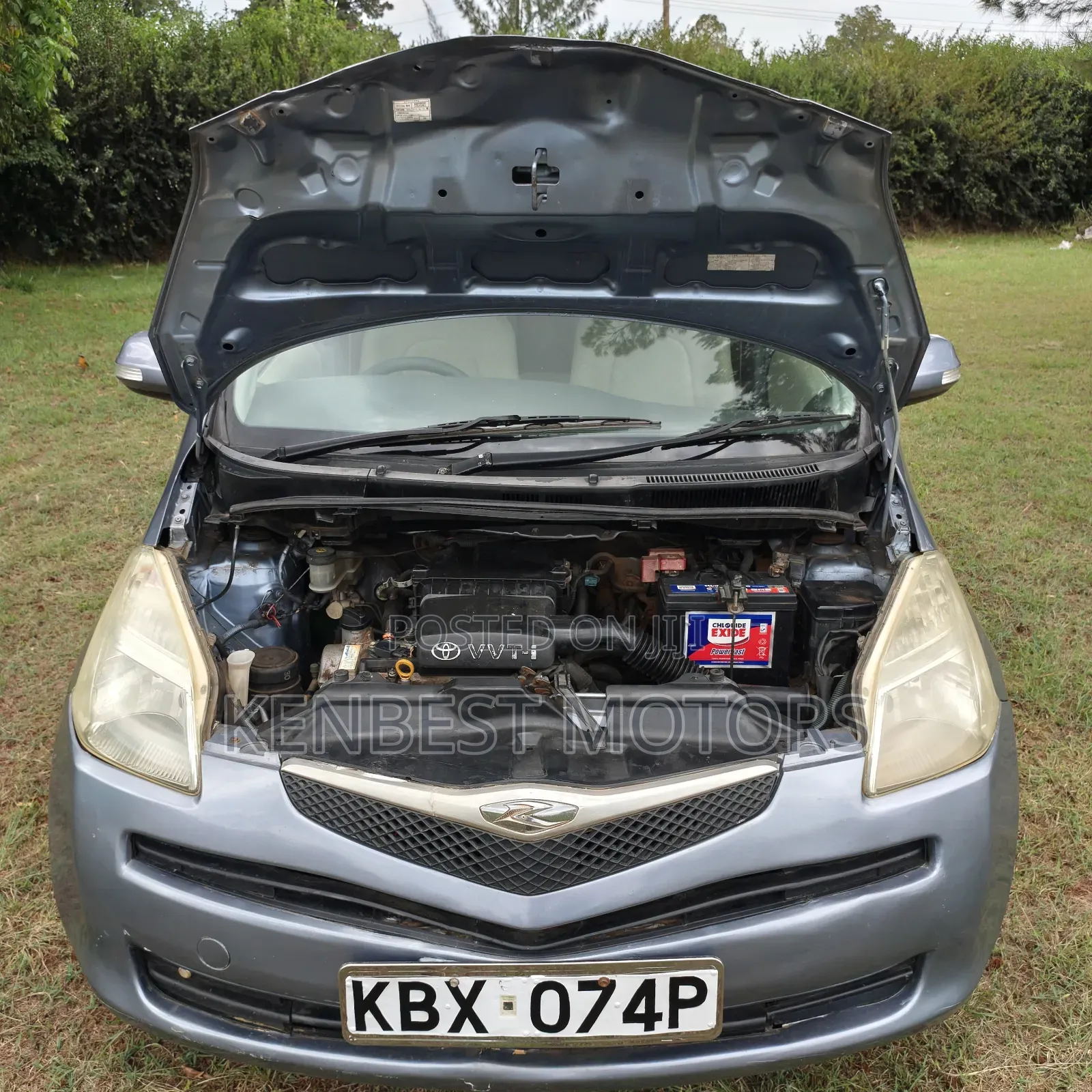 Toyota Ractis 2006 Blue